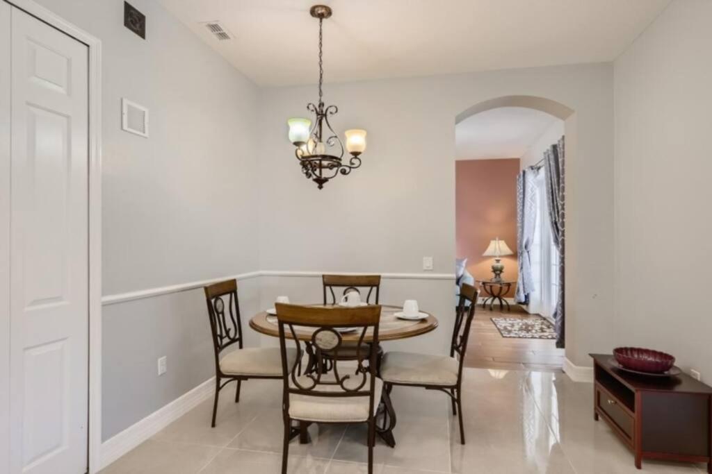 The Marvel Mansion 5Br Pool Home Near Disney World Orlando Exterior photo